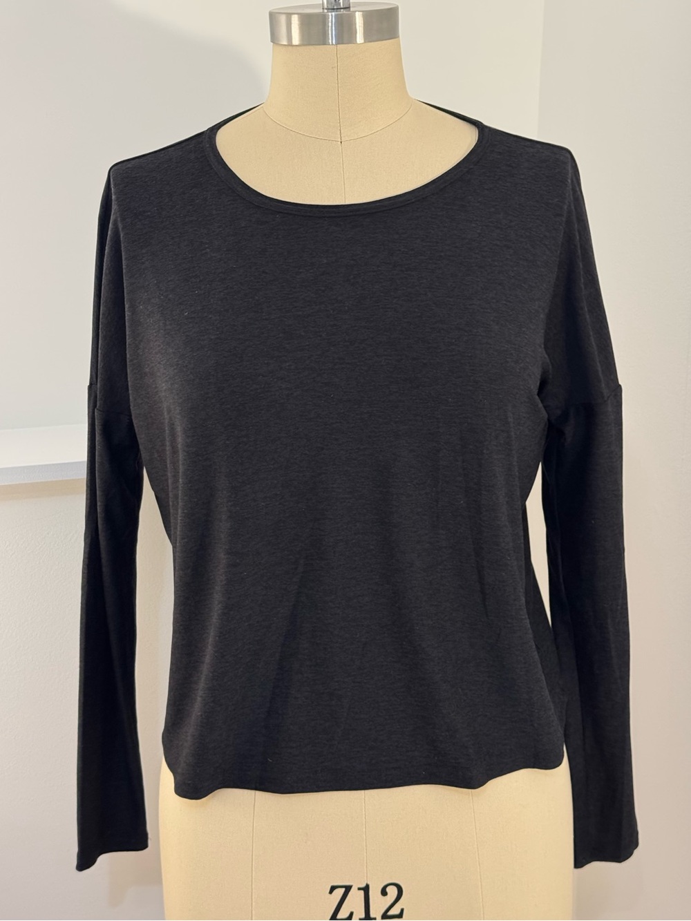 Beyond Yoga Long Sleeve Lightweight Pullover